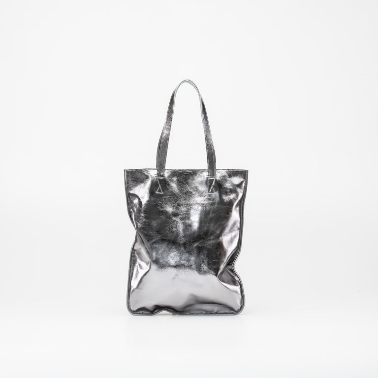 Slim tote bag