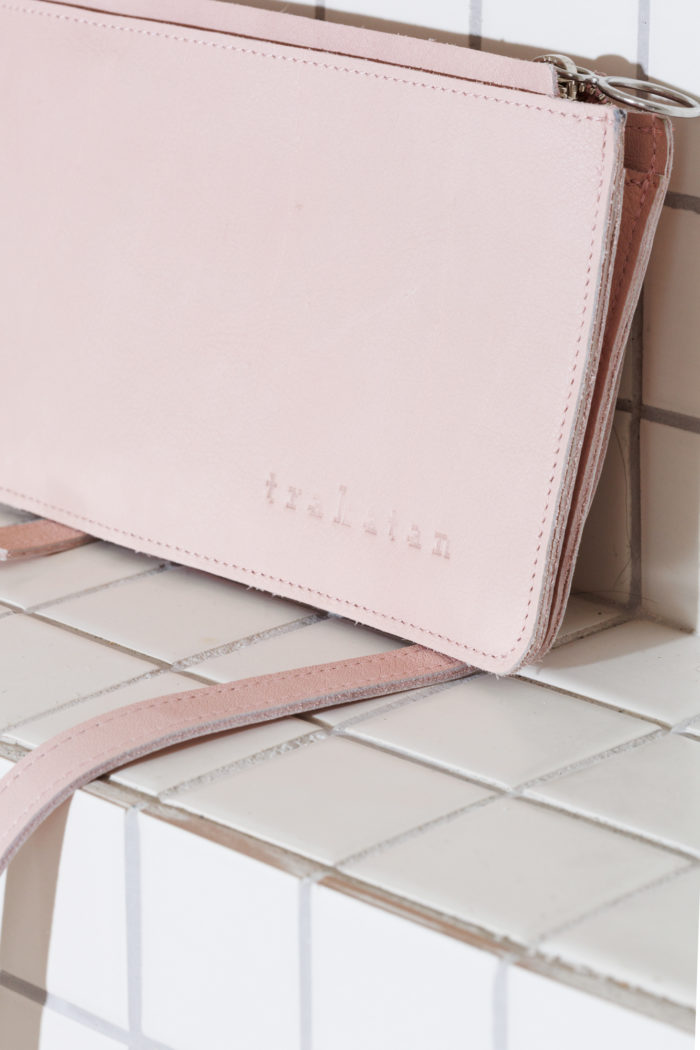 Crossbody Utility Pouch camelia - Image 2