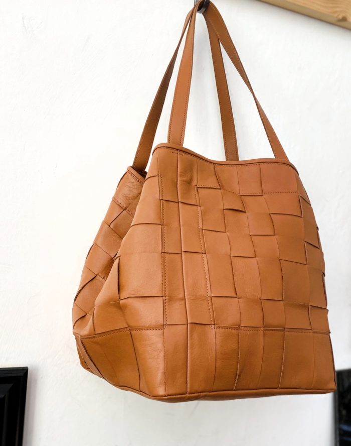 Upcycled woven everyday bag - Image 2