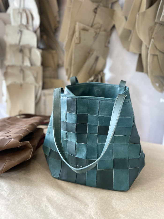 Upcycled woven everyday bag - Image 5
